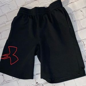2/$12 UNDER ARMOUR athletic short